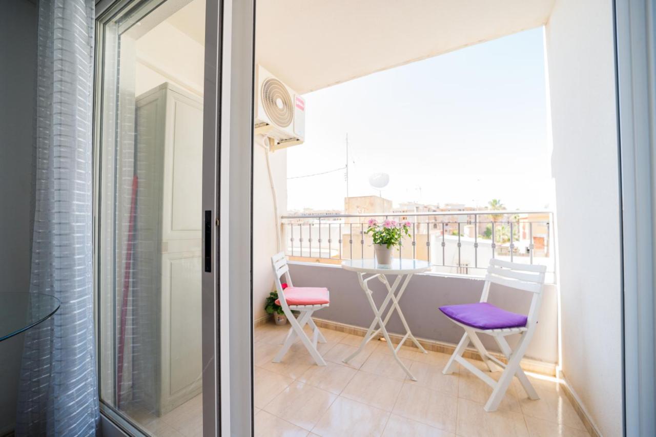 прекрасная где есть бассейн и парковка Apartment