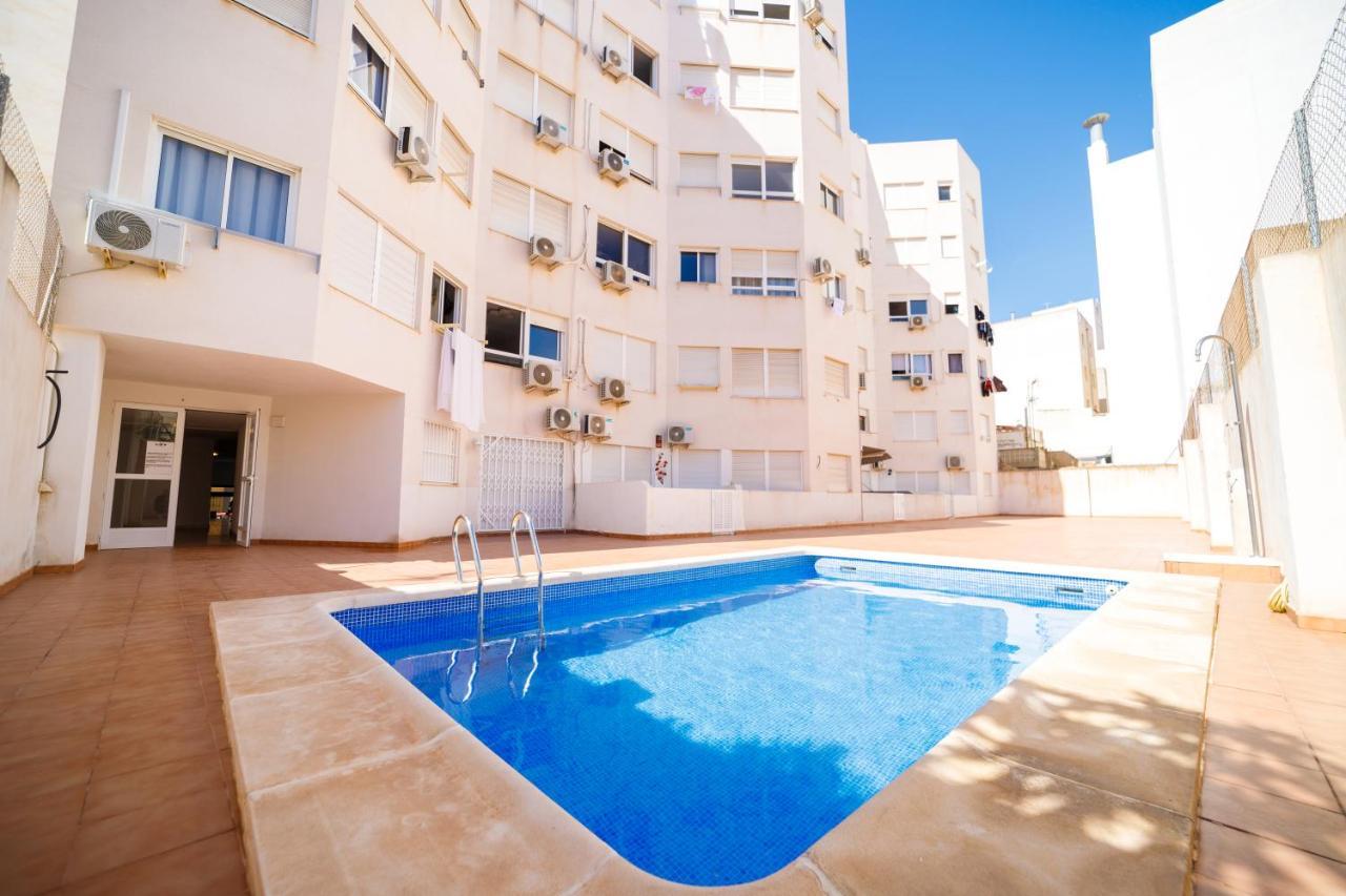 Apartment прекрасная где есть бассейн и парковка